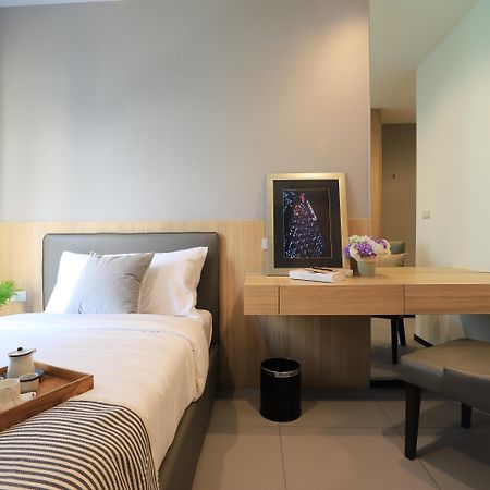 Alix Bangkok Hotel Buitenkant foto